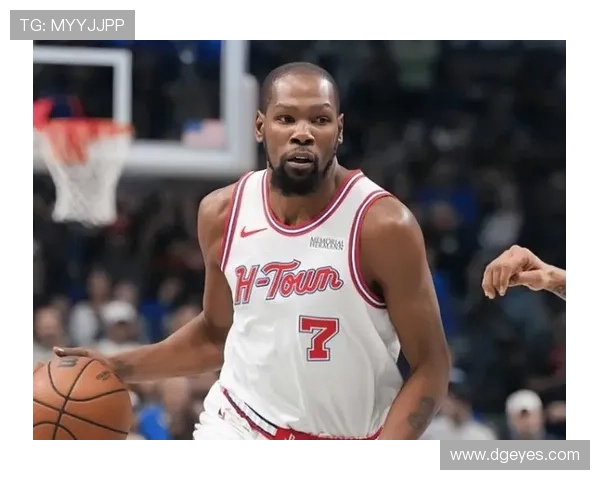 [流言板]违例？汤普森罚球不进，克里斯在球弹起时拍走被判干扰球.